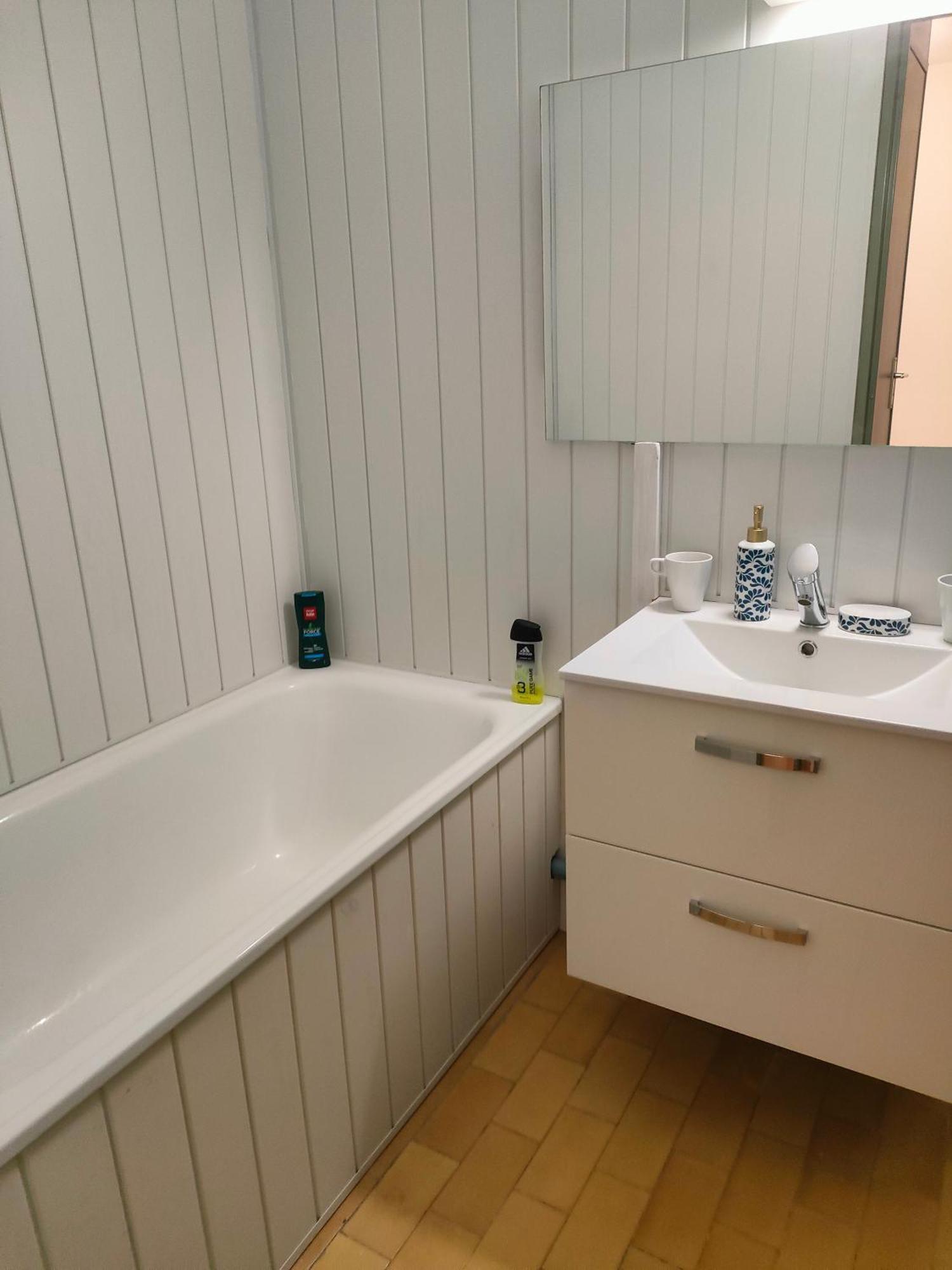 Gruissan, Studio Cabine, Au Calme Vue Degagee Sur Marina Ngoại thất bức ảnh