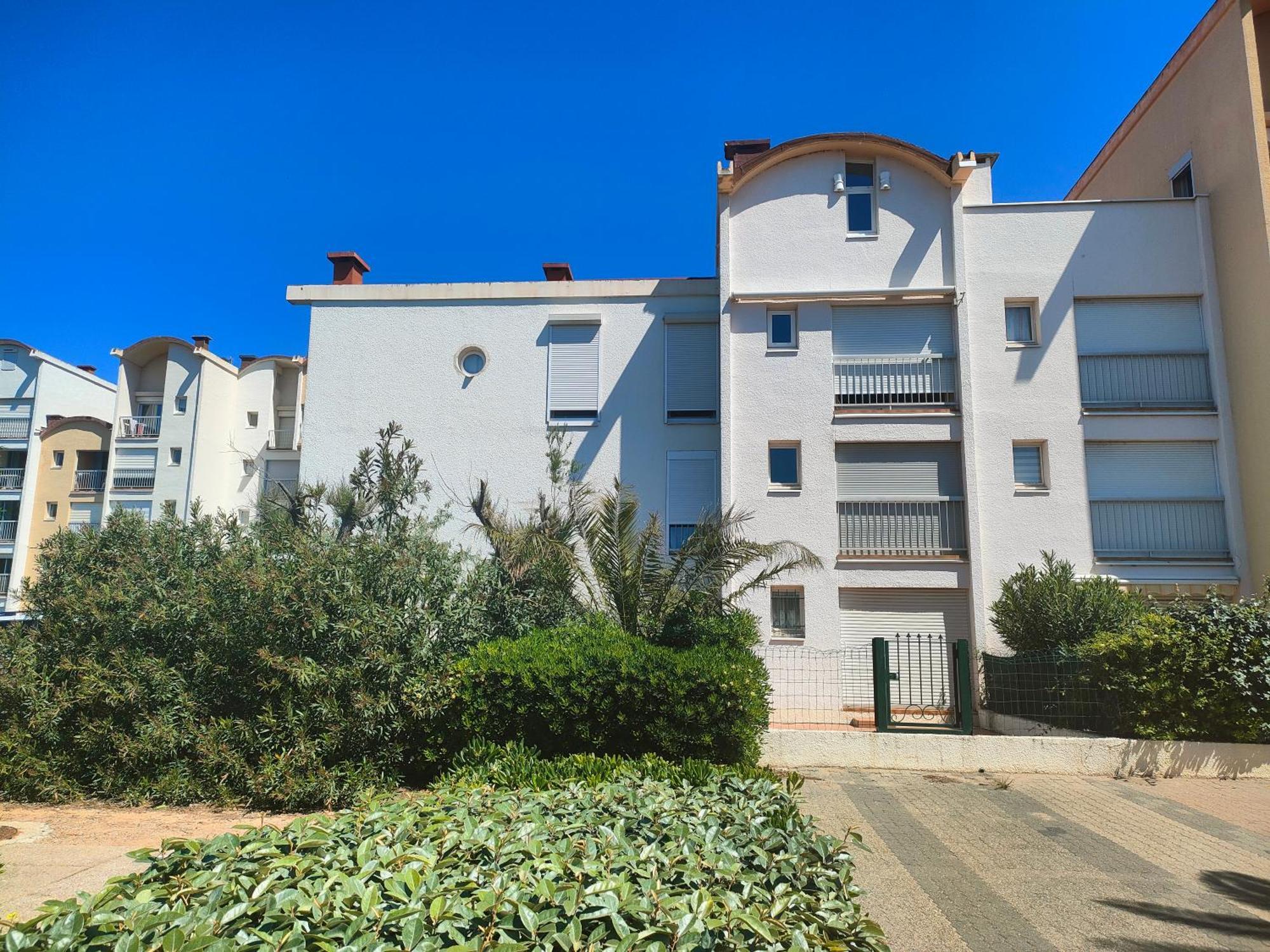 Gruissan, Studio Cabine, Au Calme Vue Degagee Sur Marina Ngoại thất bức ảnh